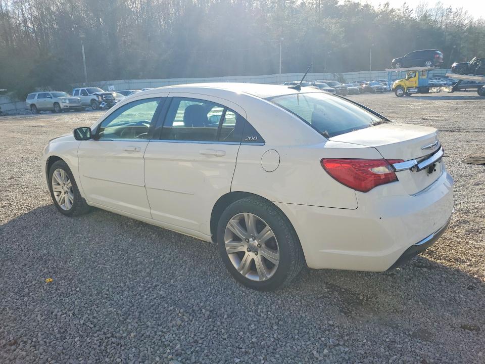 Продаж на аукціоні авто 2012 Chrysler 200, vin: 1C3CCBAB3CN316987, номер лоту: 77747335