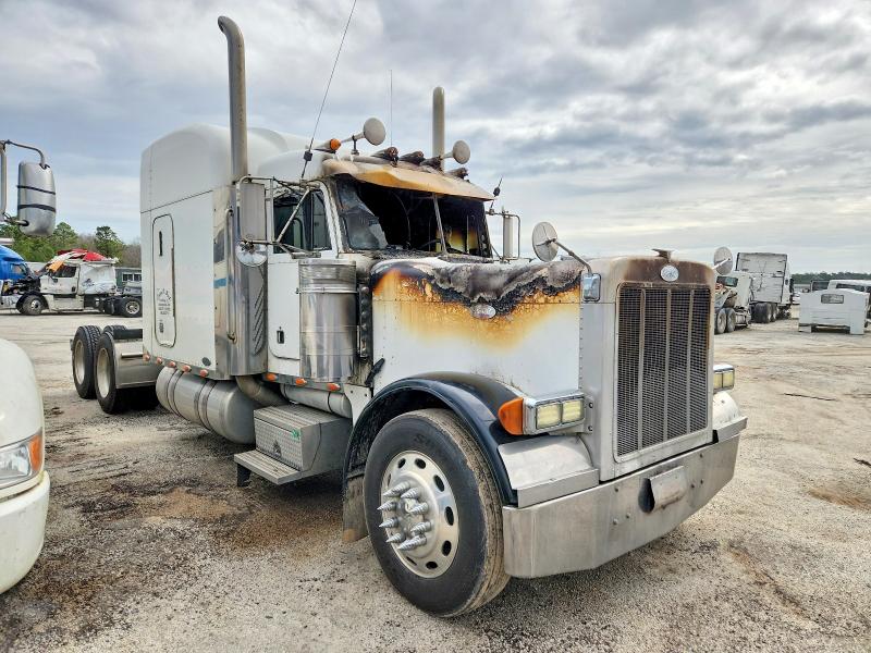 Продаж на аукціоні авто 2004 Peterbilt Tractor 379, vin: 1XP5DB9X74D832891, номер лоту: 78242795