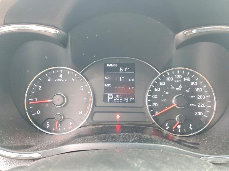2014 Kia Forte მანქანა იყიდება აუქციონზე, vin: KNAFX4A68E5072975, აუქციონის ნომერი: 77942705