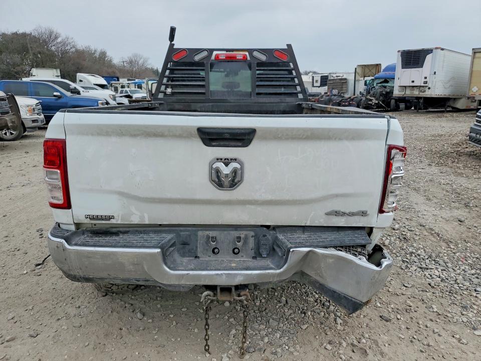 Aukcja sprzedaży 2024 Ram 2500, vin: 3C6UR5HJXRG398660, numer aukcji: 77208225