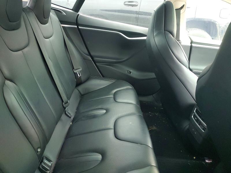 75438415 :رقم المزاد ، 5YJSA1E29GF174179 vin ، 2016 Tesla Model S مزاد بيع
