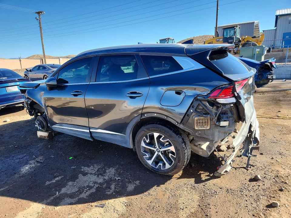 75499845 :رقم المزاد ، KNDPVCAF5P7125856 vin ، 2023 Kia Sportage مزاد بيع