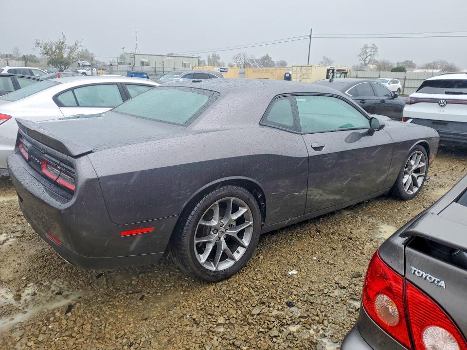 2022 Dodge Challenger მანქანა იყიდება აუქციონზე, vin: 2C3CDZJG3NH268498, აუქციონის ნომერი: 77957345