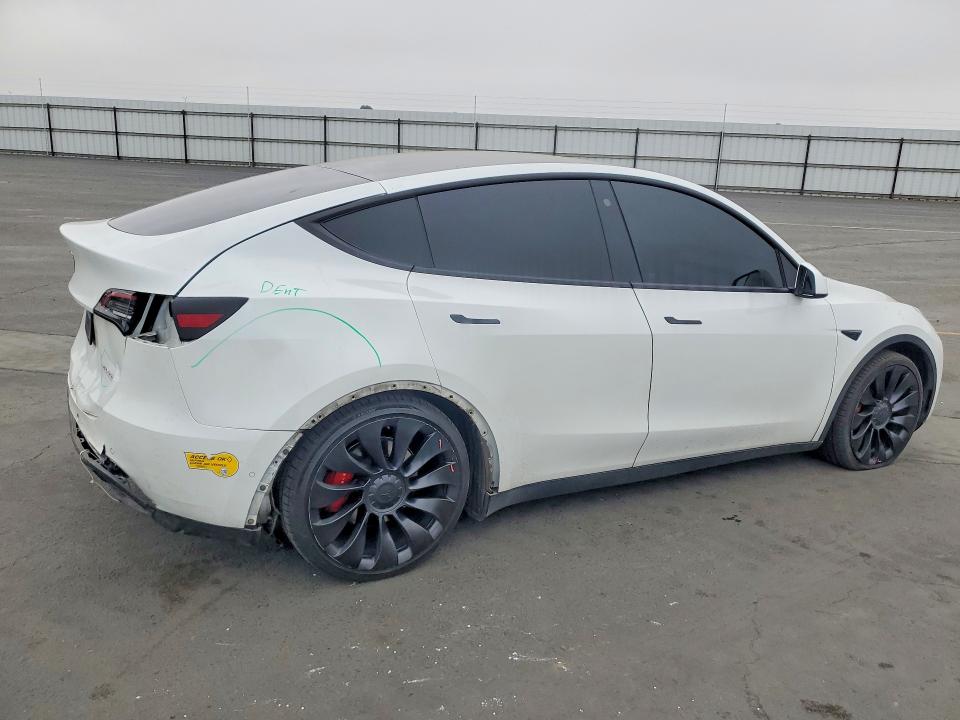 2022 Tesla Model Y მანქანა იყიდება აუქციონზე, vin: 7SAYGDEF6NF381724, აუქციონის ნომერი: 76828145