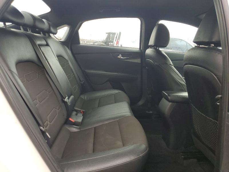 78978575 :رقم المزاد ، 3KPF34AD0ME358478 vin ، 2021 Kia Forte مزاد بيع