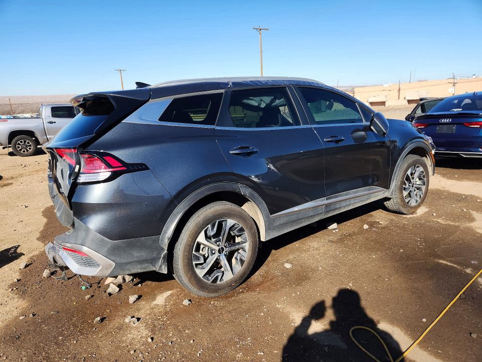 75499845 :رقم المزاد ، KNDPVCAF5P7125856 vin ، 2023 Kia Sportage مزاد بيع