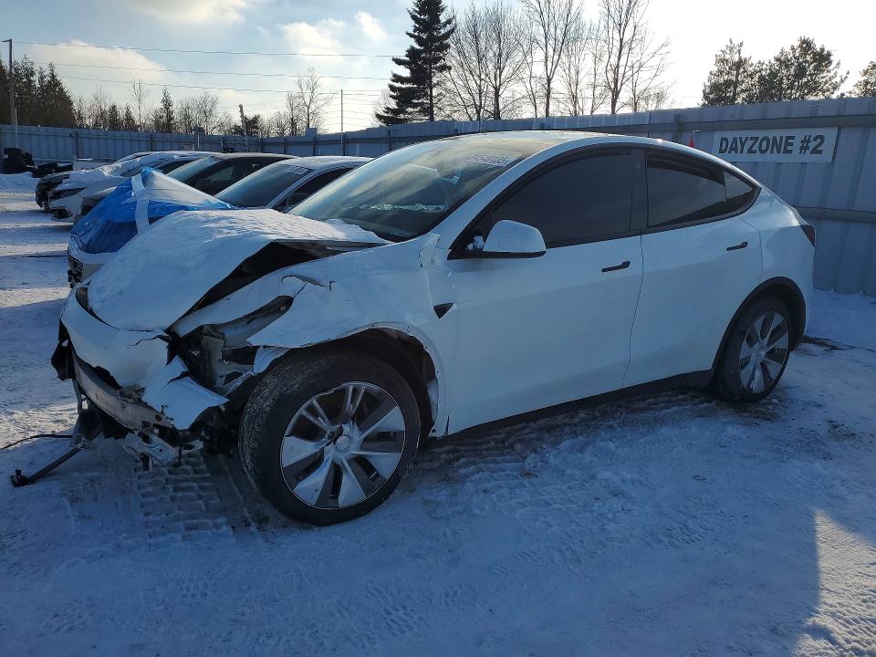 74549135 :رقم المزاد ، LRWYGDEE0PC027277 vin ، 2023 Tesla Model Y مزاد بيع