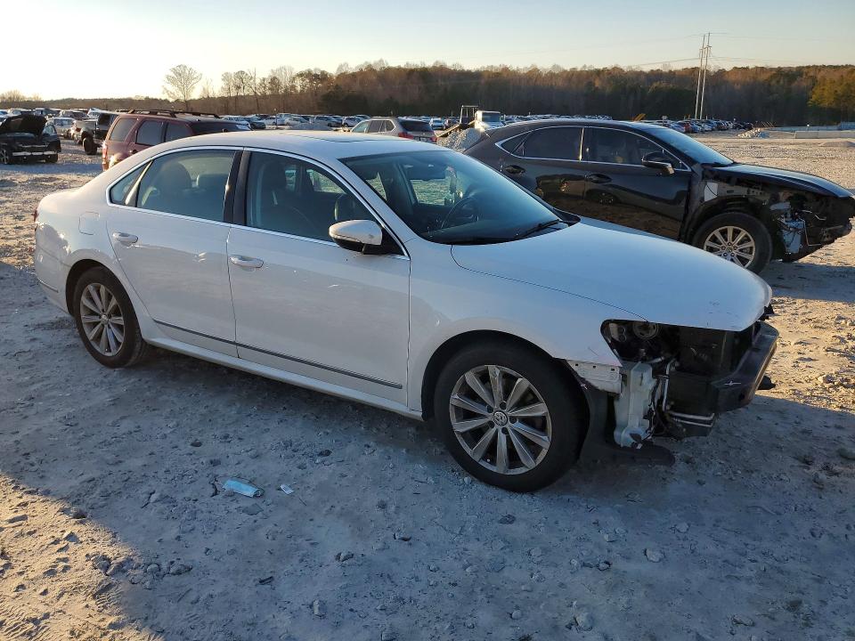 Продаж на аукціоні авто 2012 Volkswagen Passat, vin: 1VWCP7A33CC007177, номер лоту: 75877095