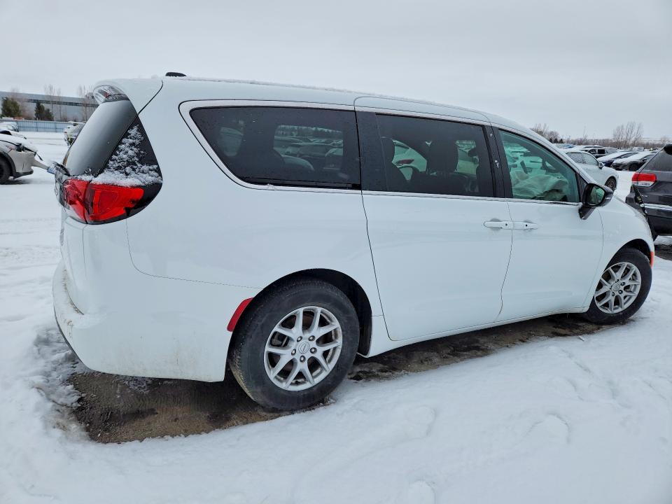 2025 Chrysler Grand Caravan მანქანა იყიდება აუქციონზე, vin: 2C4RC1ZG6SR596907, აუქციონის ნომერი: 77748365