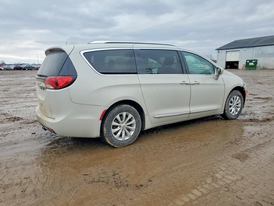 Продажа на аукционе авто 2019 Chrysler Pacifica, vin: 2C4RC1BG9KR609479, номер лота: 78137735