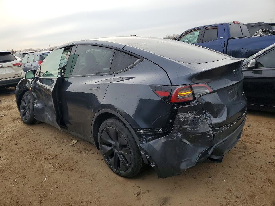 76864195 :رقم المزاد ، 7SAYGAEE4SF294289 vin ، 2025 Tesla Model Y مزاد بيع
