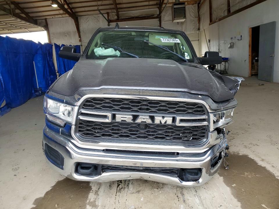 77327365 :رقم المزاد ، 3C6UR5CL4LG213342 vin ، 2020 Ram 2500 مزاد بيع