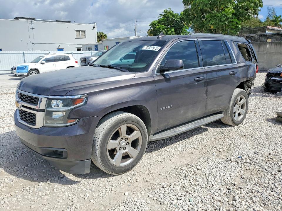 77929975 :رقم المزاد ، 1GNSCBKC3FR745212 vin ، 2015 Chevrolet Tahoe مزاد بيع
