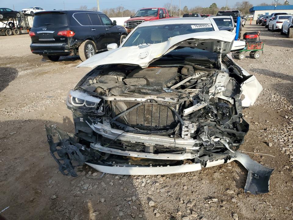 2019 Bmw 530e მანქანა იყიდება აუქციონზე, vin: WBAJA9C59KB389769, აუქციონის ნომერი: 76389925