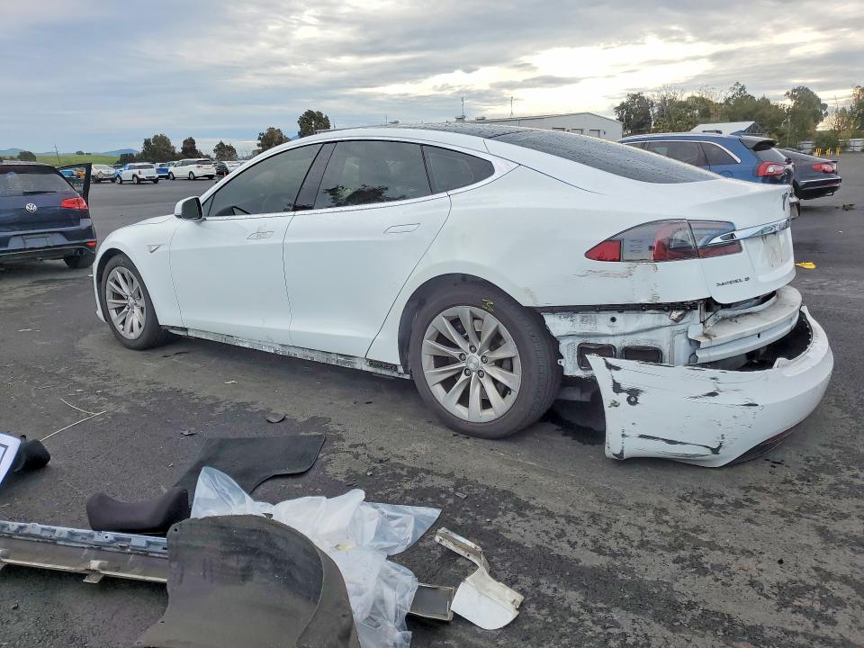 2016 Tesla Model S მანქანა იყიდება აუქციონზე, vin: 5YJSA1E11GF156251, აუქციონის ნომერი: 78456135