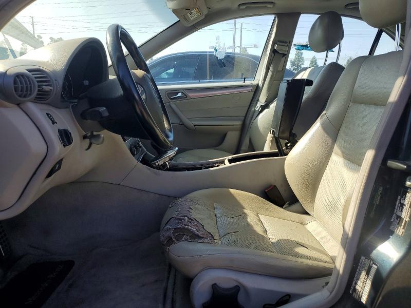 76405755 :رقم المزاد ، WDBRF40J35F609124 vin ، 2005 Mercedes-benz C مزاد بيع