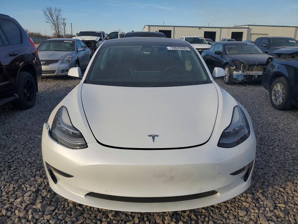 Продаж на аукціоні авто 2021 Tesla Model 3, vin: 5YJ3E1EB6MF980050, номер лоту: 76629535
