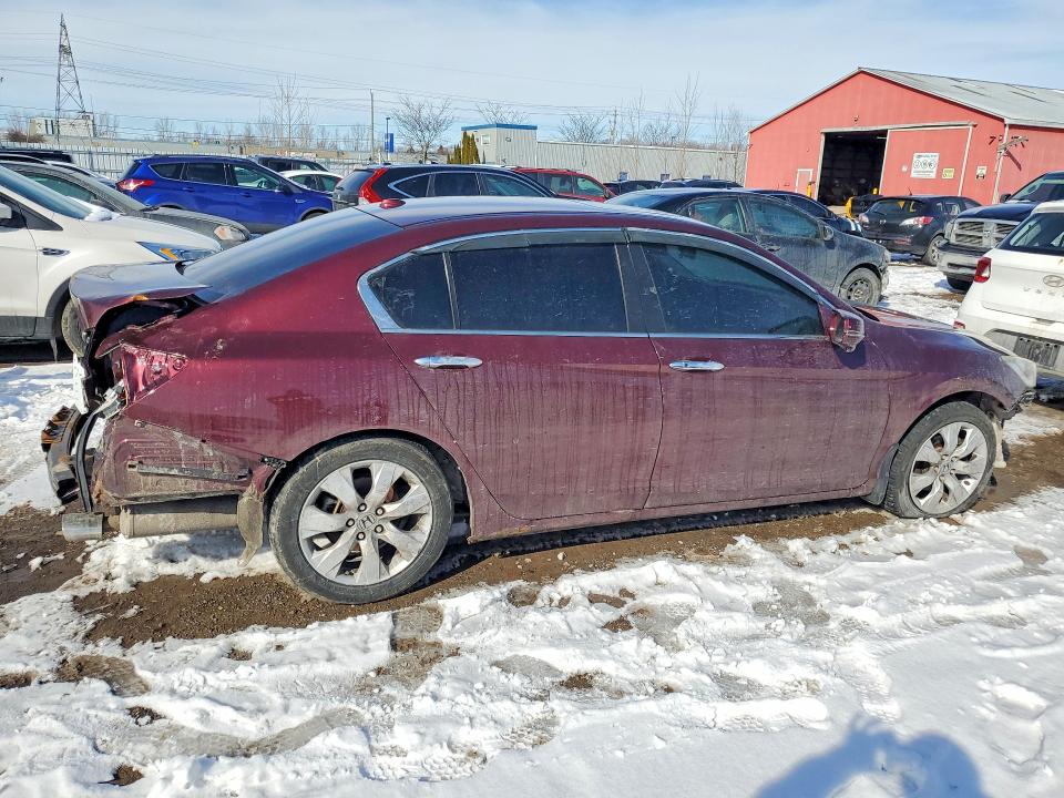 78692065 :رقم المزاد ، 1HGCR2F97FA810525 vin ، 2015 Honda Accord مزاد بيع