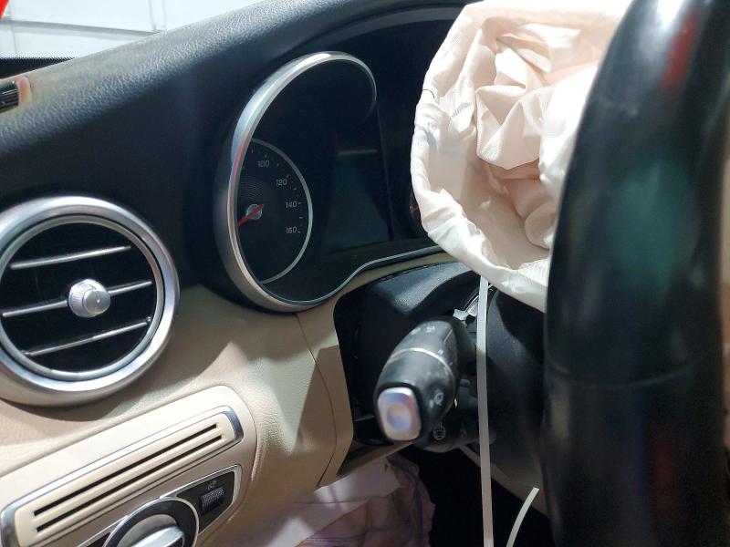 77960795 :رقم المزاد ، 55SWF8EB5KU311170 vin ، 2019 Mercedes-benz C مزاد بيع