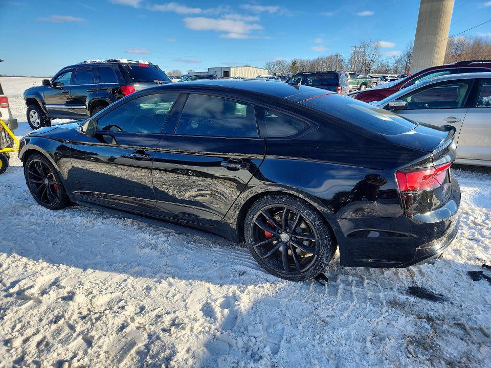76005585 :رقم المزاد ، WAUC4CF59JA008158 vin ، 2018 Audi S5 مزاد بيع