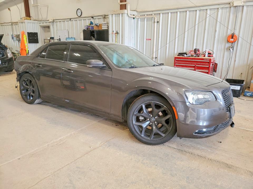 Продажа на аукционе авто 2021 Chrysler 300, vin: 2C3CCABG0MH626352, номер лота: 79232045