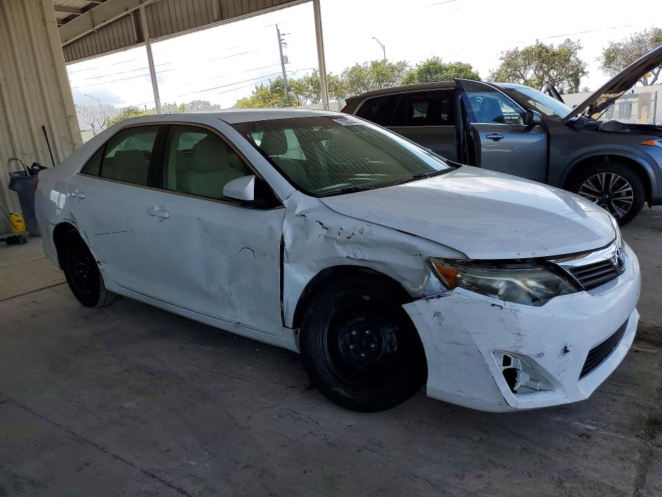 Продаж на аукціоні авто 2014 Toyota Camry, vin: 4T4BF1FK0ER406500, номер лоту: 79307445