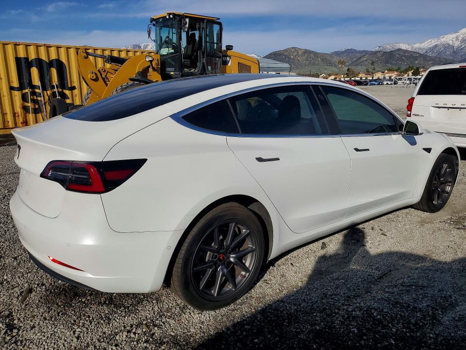 Aukcja sprzedaży 2018 Tesla Model 3, vin: 5YJ3E1EA3JF050948, numer aukcji: 77628525