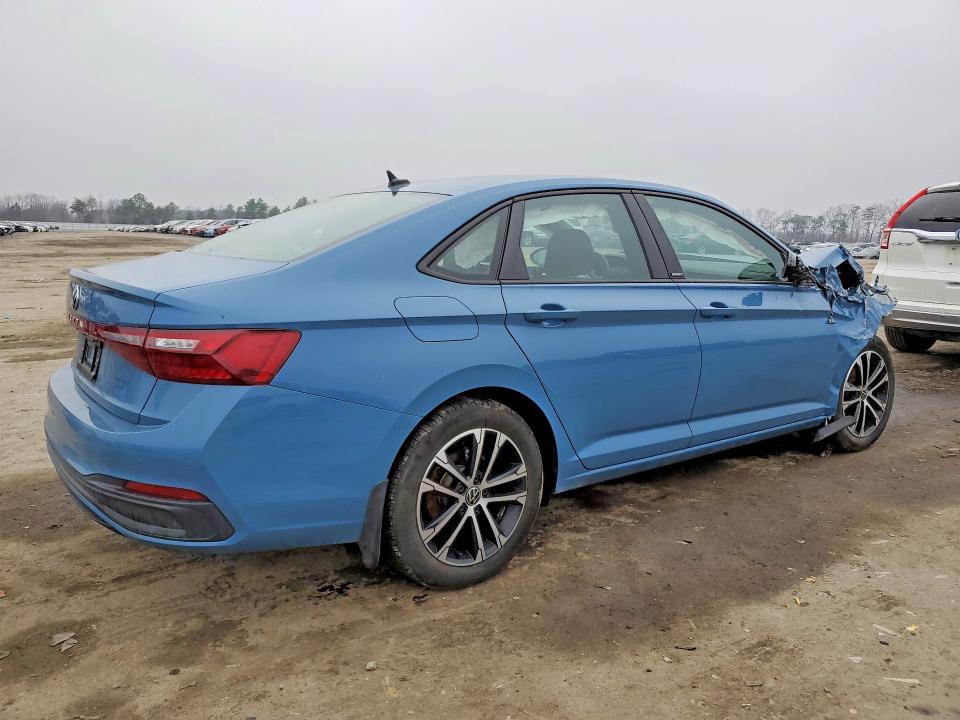 77907155 :رقم المزاد ، 3VWBX7BU0SM100058 vin ، 2025 Volkswagen Jetta مزاد بيع