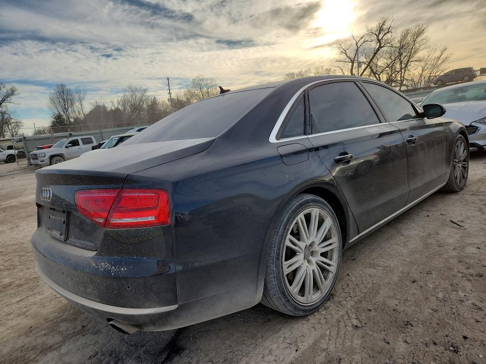 Продаж на аукціоні авто 2011 Audi A8, vin: WAURVAFD9BN027547, номер лоту: 75501655