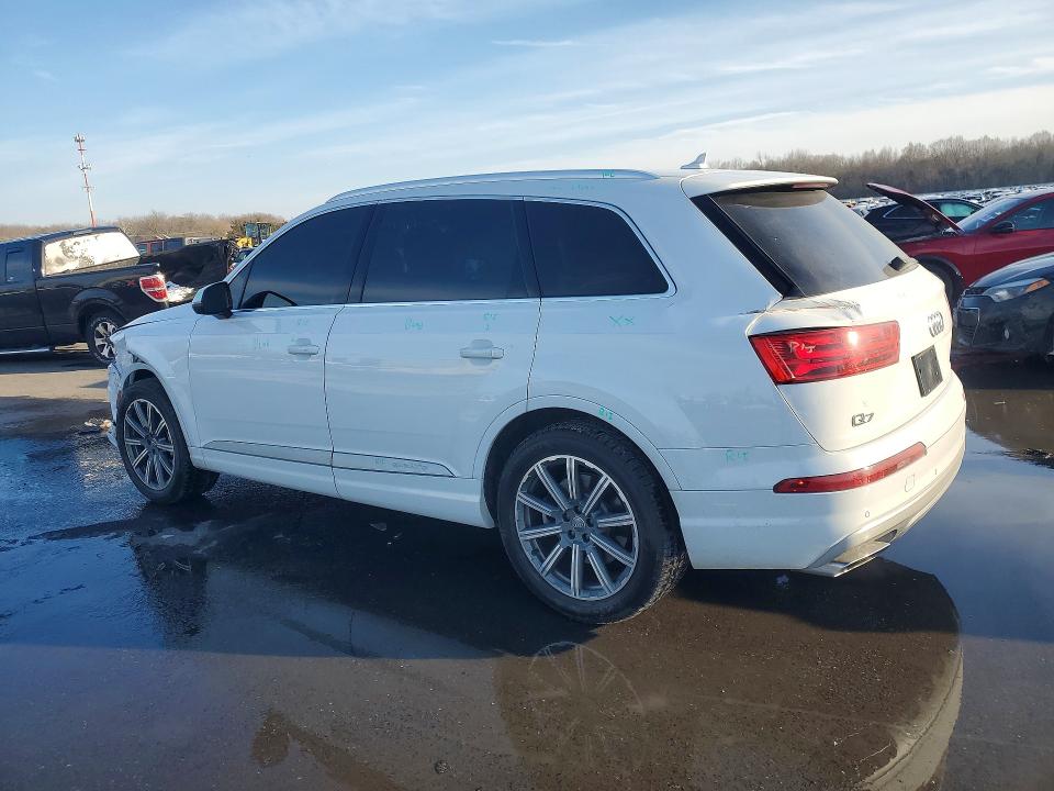 Продаж на аукціоні авто 2018 Audi Q7, vin: WA1LHAF73JD050301, номер лоту: 76117505