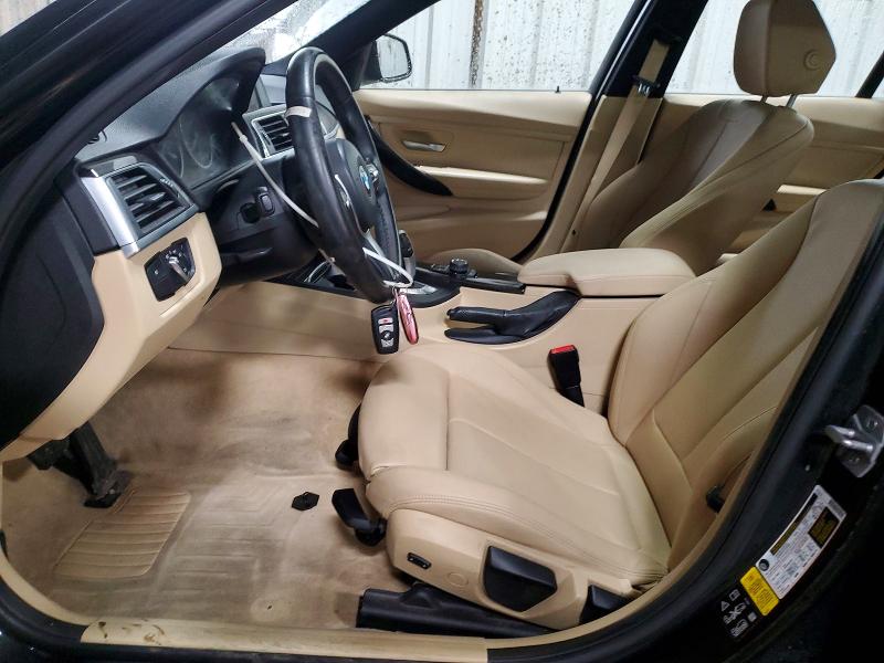 79043095 :رقم المزاد ، WBA8A3C50GK688781 vin ، 2016 Bmw 320 مزاد بيع