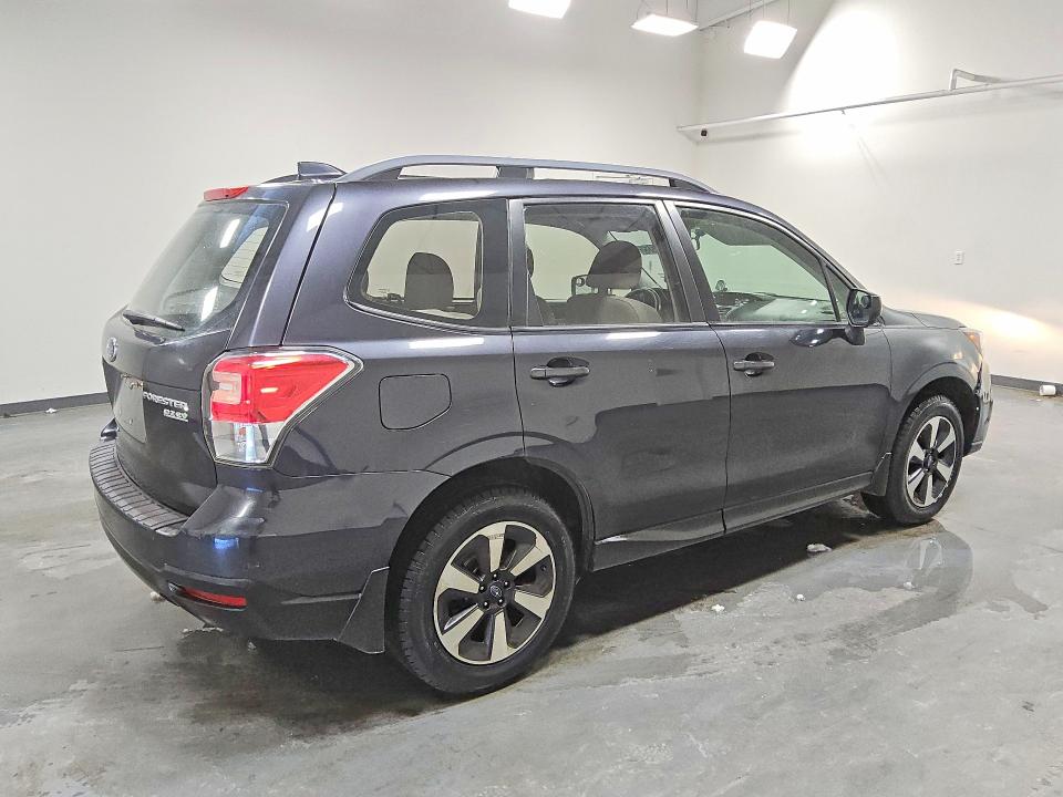 77733865 :رقم المزاد ، JF2SJABC9HH426528 vin ، 2017 Subaru Forester مزاد بيع