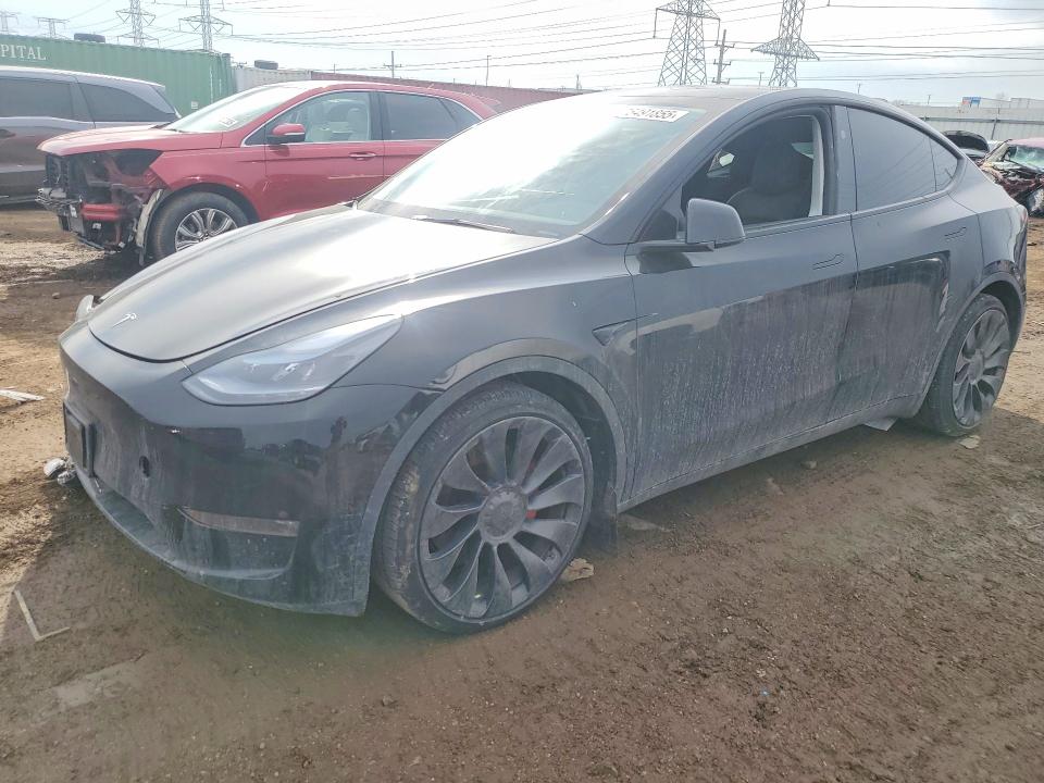 76491855 :رقم المزاد ، 7SAYGDEF9SA341887 vin ، 2025 Tesla Model Y مزاد بيع
