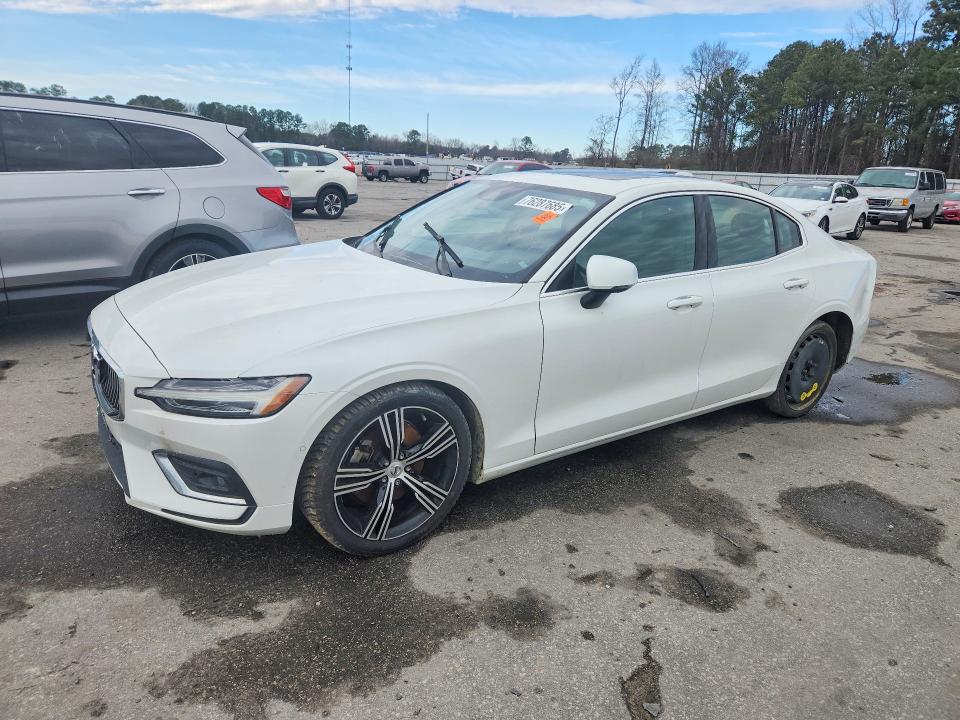 Aukcja sprzedaży 2022 Volvo S60 B5 Ins, vin: 7JRL12FLXNG165397, numer aukcji: 76287685
