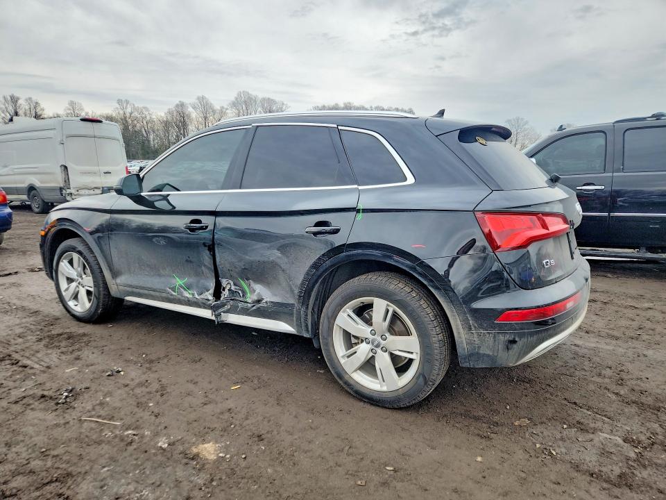 Продажа на аукционе авто 2018 Audi Q5, vin: WA1BNAFY5J2241887, номер лота: 77907165