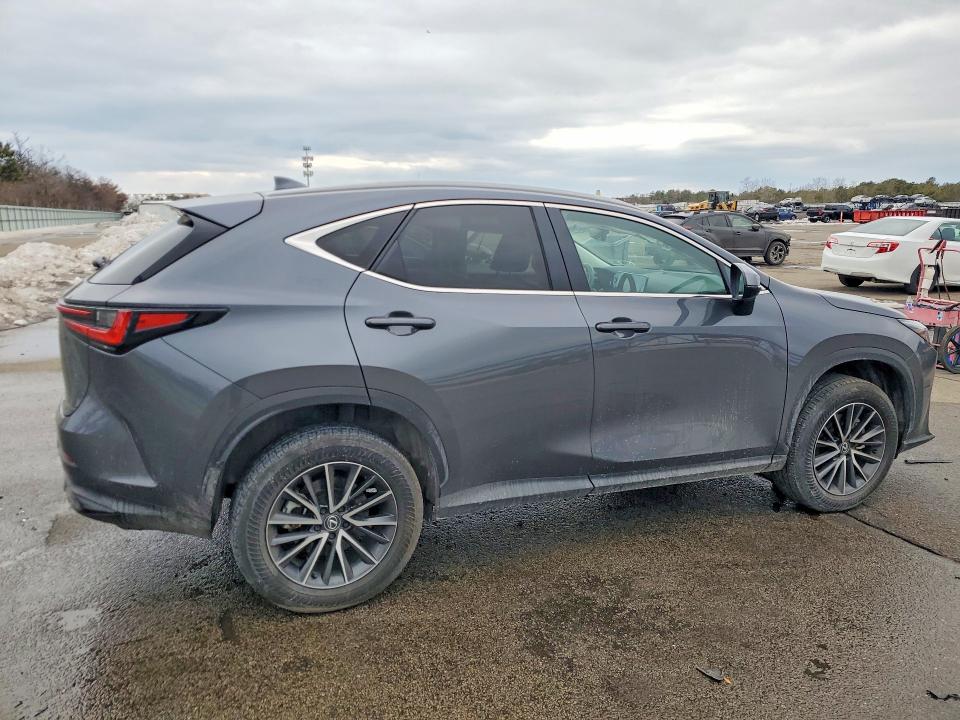 Продажа на аукционе авто 2024 Lexus Nx, vin: 2T2GKCEZ7RC022321, номер лота: 77064925