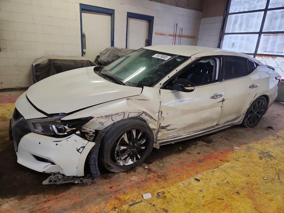 66488476 :رقم المزاد ، 1N4AA6AP2HC420746 vin ، 2017 Nissan Maxima مزاد بيع