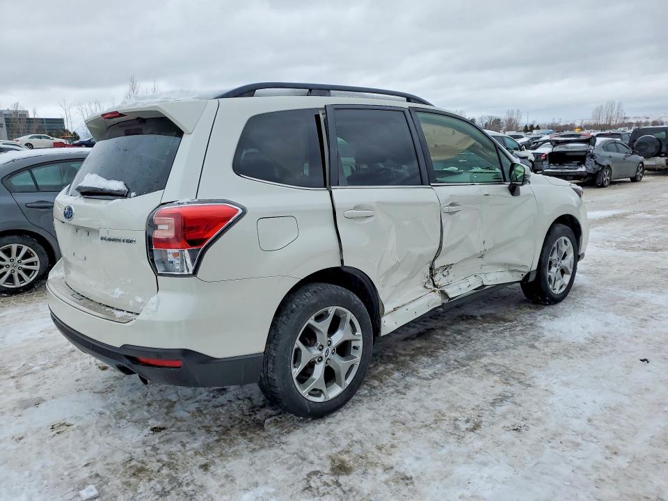 74081845 :رقم المزاد ، JF2SJEWC3JH519021 vin ، 2018 Subaru Forester مزاد بيع