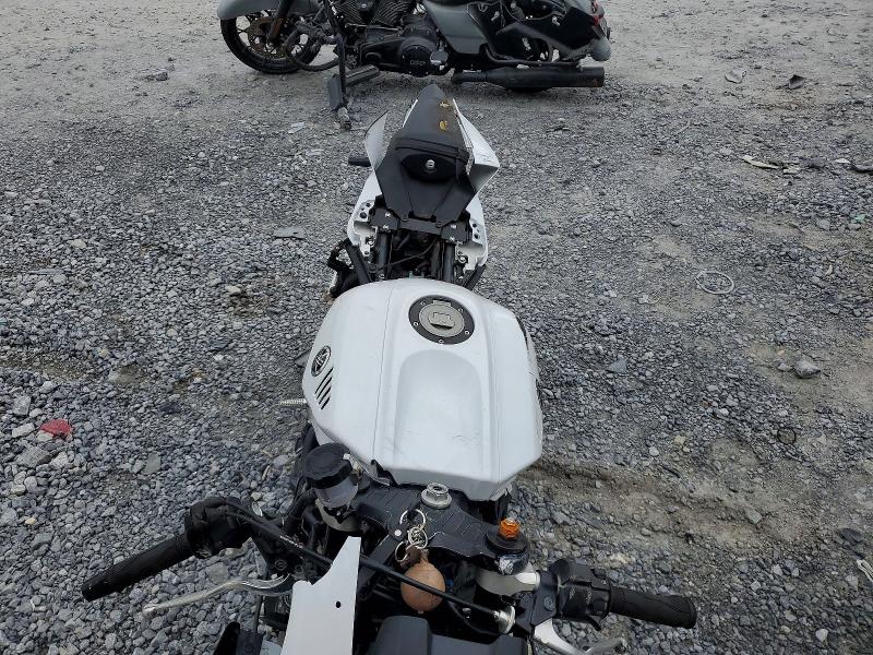 78985275 :رقم المزاد ، JYARM38E5PA006972 vin ، 2023 Yamaha Yzfr7 مزاد بيع