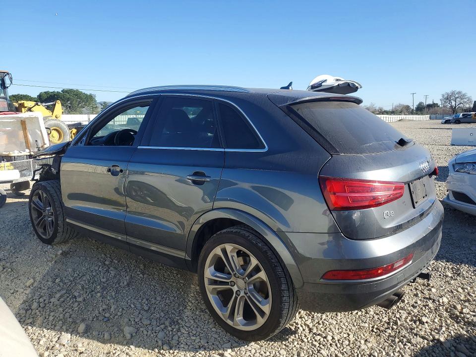 75640505 :رقم المزاد ، WA1HCCFS0JR003959 vin ، 2018 Audi Q3 مزاد بيع