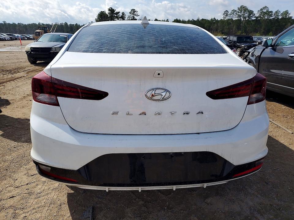 Auction sale of the 2019 Hyundai Elantra, vin: 5NPD84LF2KH432080, lot number: 77525315