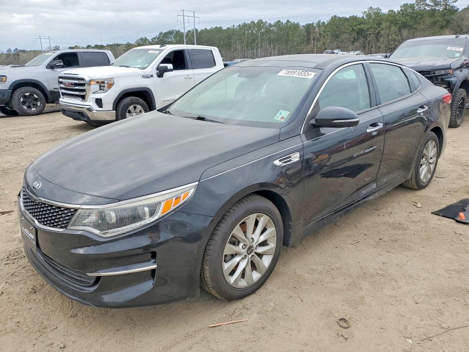 2017 Kia Optima მანქანა იყიდება აუქციონზე, vin: 5XXGU4L33HG150288, აუქციონის ნომერი: 78991655