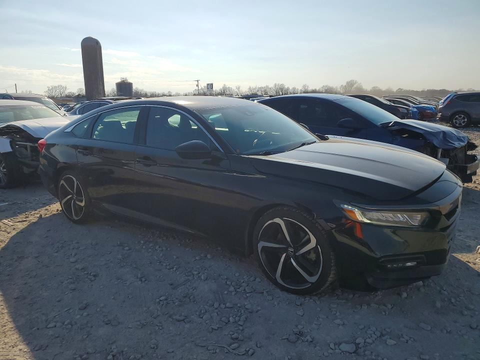 Auction sale of the 2019 Honda Accord, vin: 1HGCV1F3XKA062445, lot number: 76602125