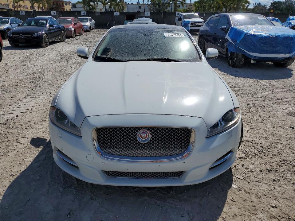 76078485 :رقم المزاد ، SAJWA1CZ3E8V66221 vin ، 2014 Jaguar Xj مزاد بيع