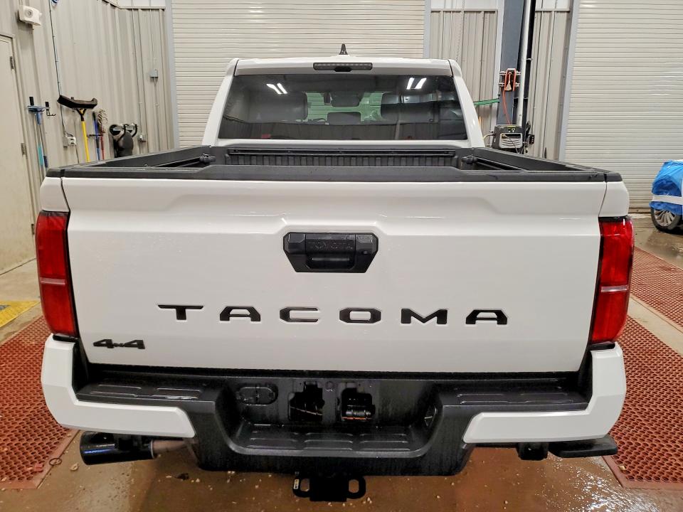 Продаж на аукціоні авто 2025 Toyota Tacoma, vin: 3TMLB5JN2SM176210, номер лоту: 75021925