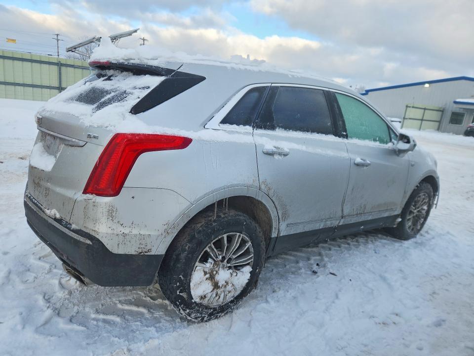 75465765 :رقم المزاد ، 1GYKNDRS9JZ185582 vin ، 2018 Cadillac Xt5 مزاد بيع