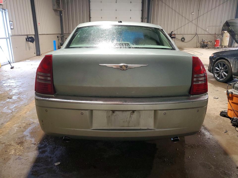 Продажа на аукционе авто 2006 Chrysler 300c, vin: 2C3LK63H76H149168, номер лота: 75692935
