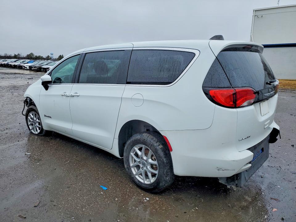 2023 Chrysler Voyager მანქანა იყიდება აუქციონზე, vin: 2C4RC1CG6PR617237, აუქციონის ნომერი: 77521365
