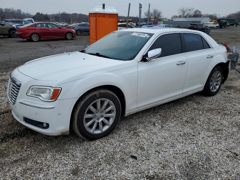 Aukcja sprzedaży 2011 Chrysler 300c, vin: 2C3CA6CT3BH580947, numer aukcji: 77746975