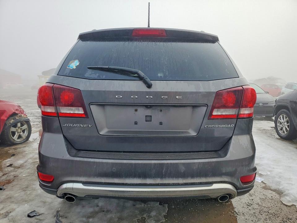 76528195 :رقم المزاد ، 3C4PDCGG4HT587647 vin ، 2017 Dodge Journey مزاد بيع